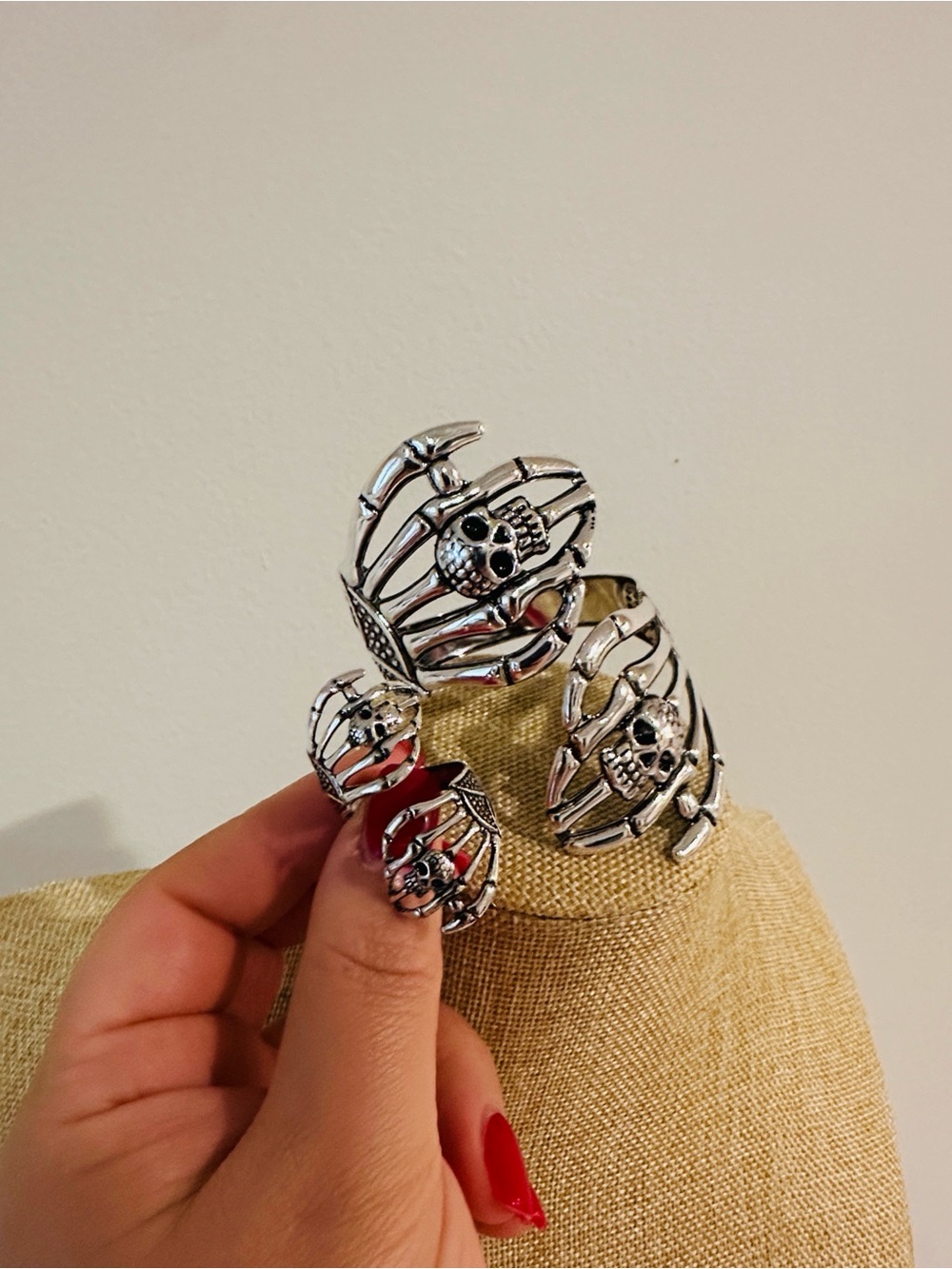 Fashion Jewelry Silver Skull Cage Bracelet with Ring Set